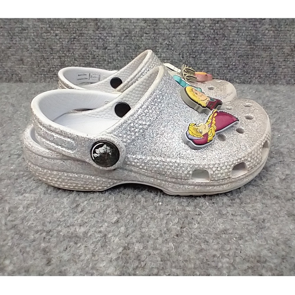 Crocs Clog Kids Size C9 Silver Glitter Frozen Anna Elsa Olaf Charms